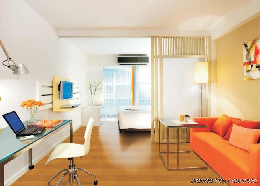 Citadines Ashley Hongkong Aparthotel Exterior photo